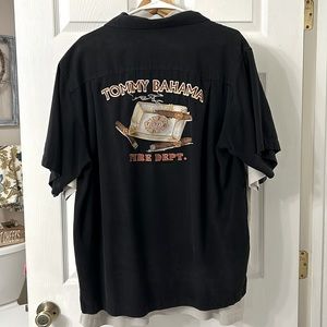 Tommy Bahama camp shirt, size medium